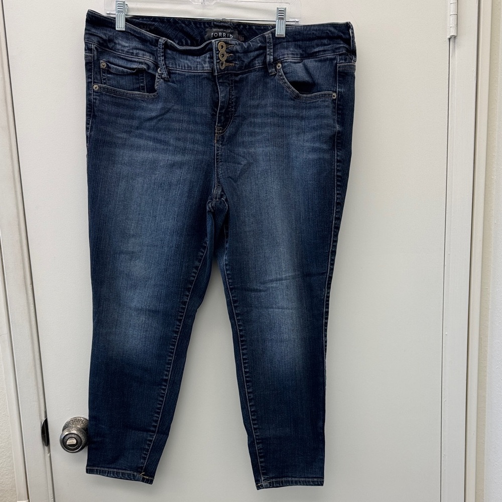 Torrid Dark Blue Ankle Jeans